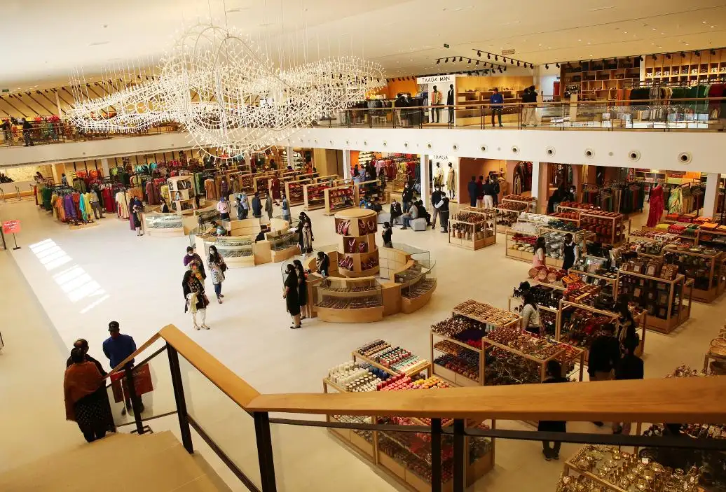 Best place to buy souvenir in Dhaka