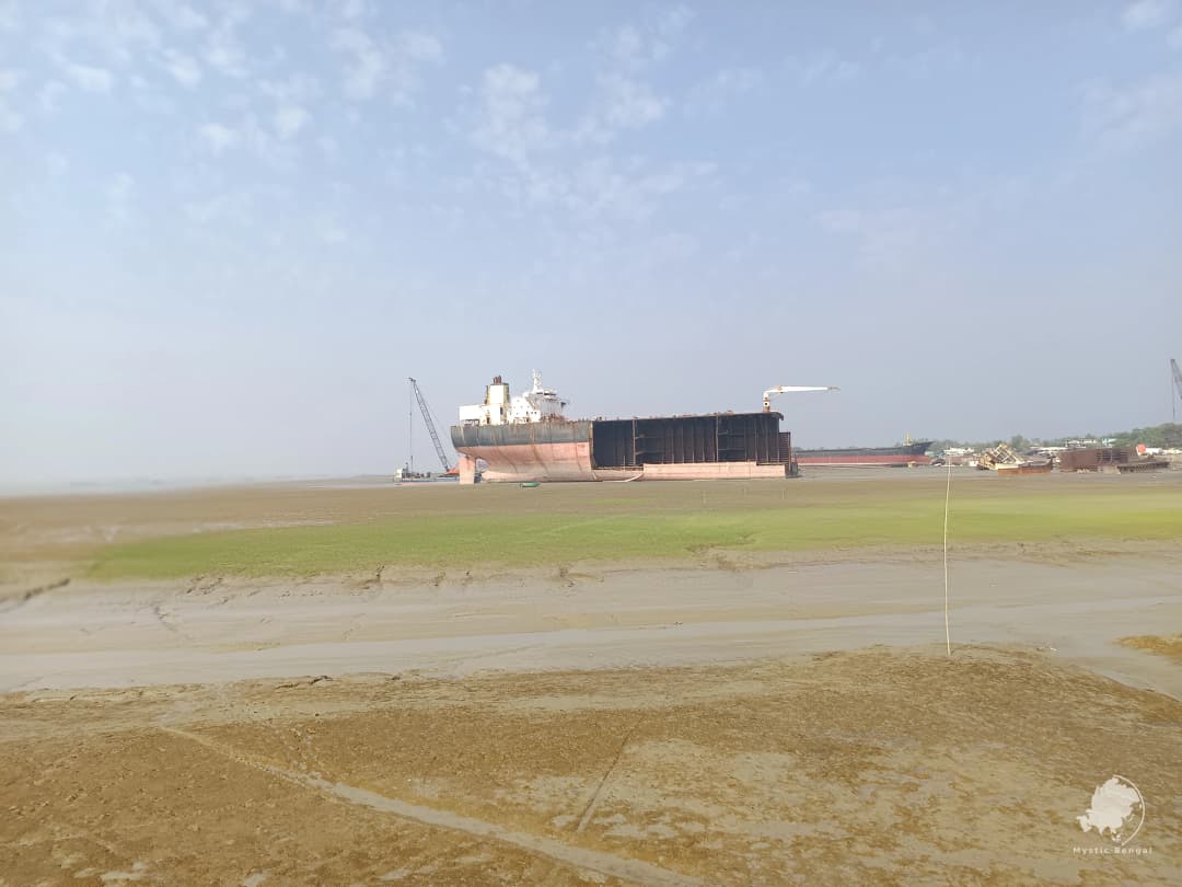 Chittagong ship breaking yard tour (1-Day) image 3