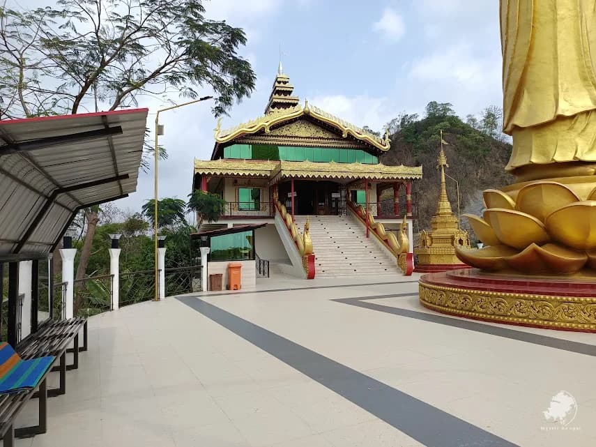 Ramu Buddhist Temple (Ramu Central Buddhist Temple)